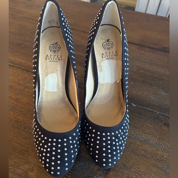 Apple Bottom studded heels - Picture 3 of 3